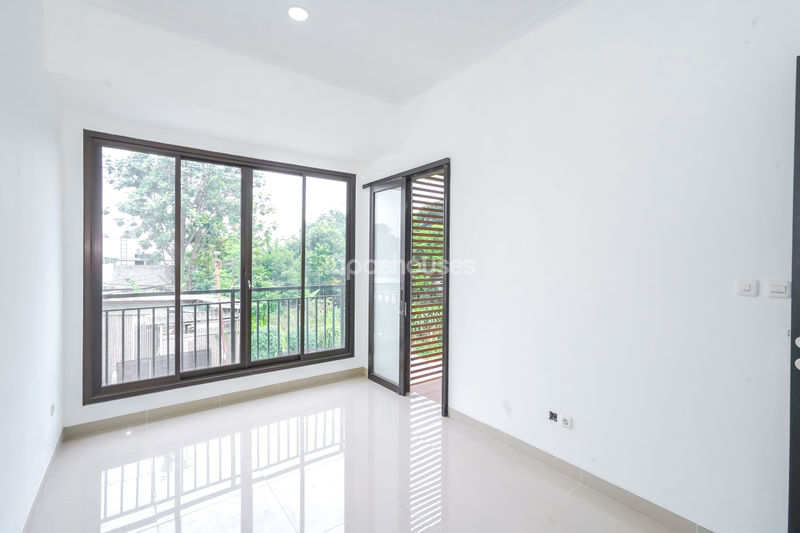 Jalan Kesehatan III Blok D1