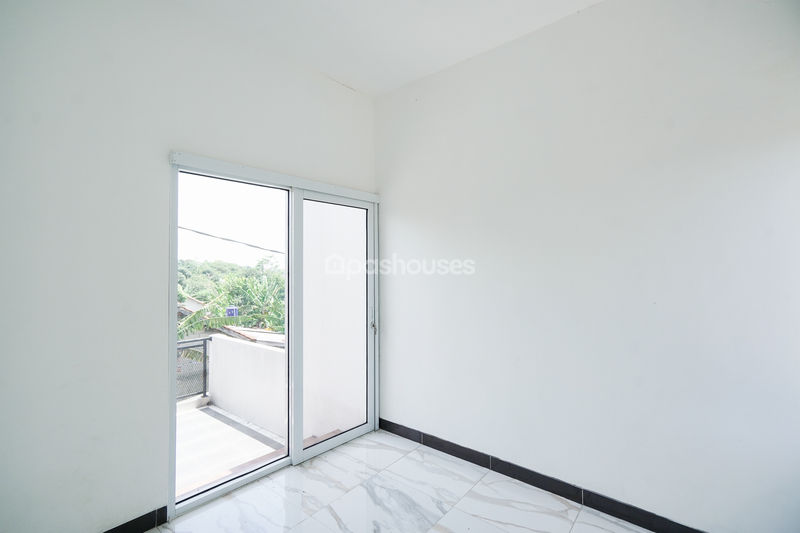 Perumahan Royal Bojongsari Residence Blok B No.10