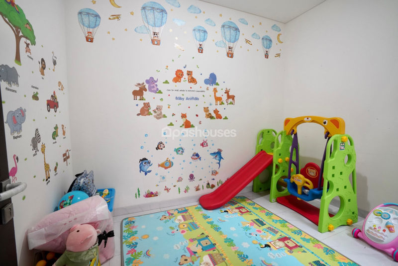 Lavon Swan City Cluster Gracia