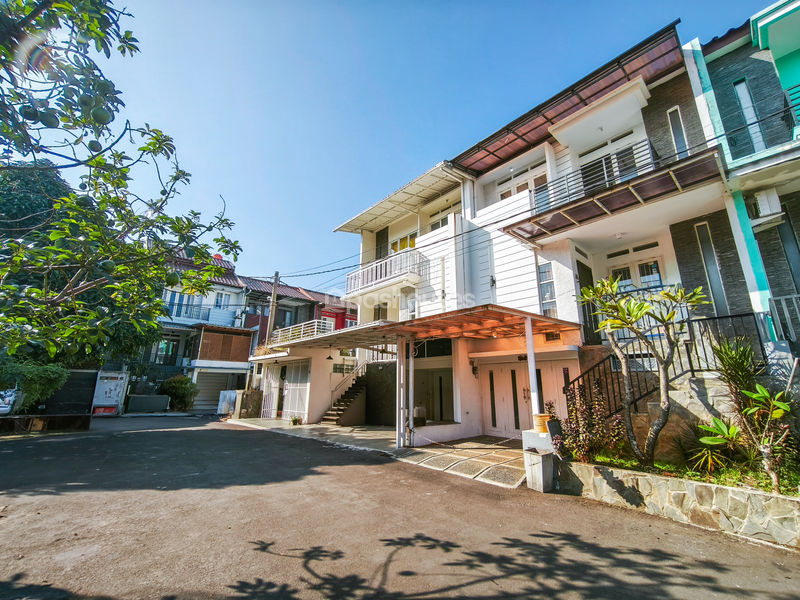 Perumahan Cyber Orchid Town House