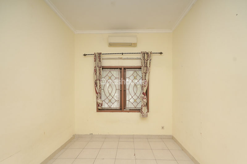 Perumahan Jatiwaringin Mansion No. 35