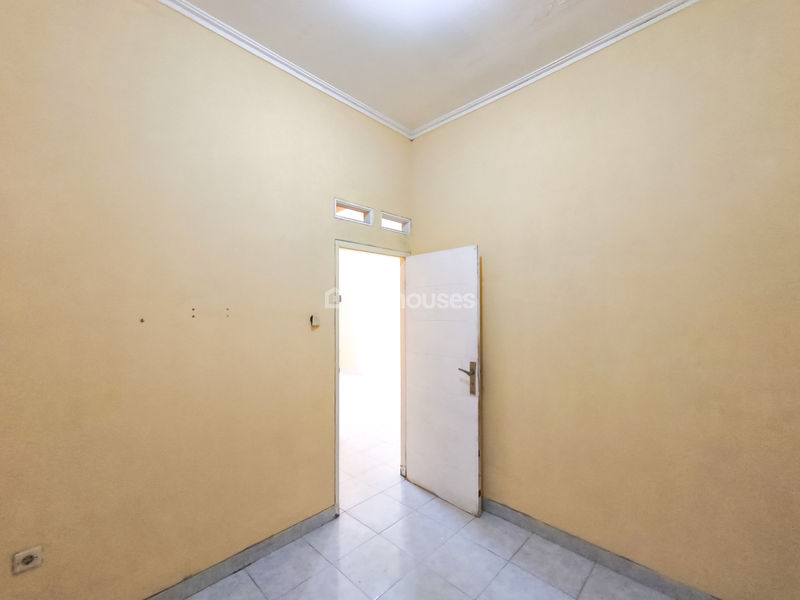 Perumahan Jombang 16 Residence No.13
