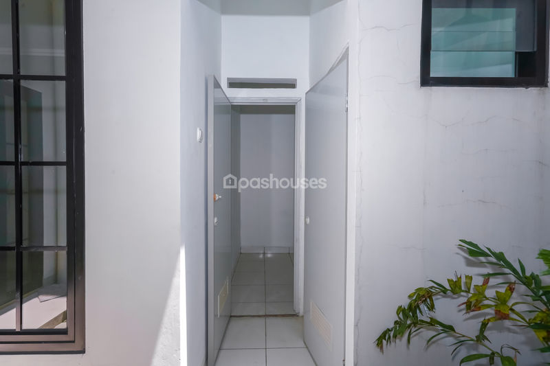 Komplek Megapolitan Cinere Blok J No.334 