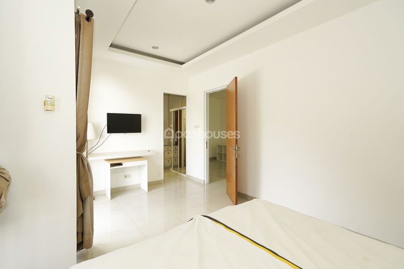 Perumahan The Regent Bekasi