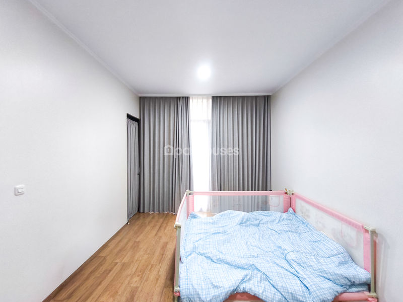 Perumahan Suvarna Sutera Cluster Andara