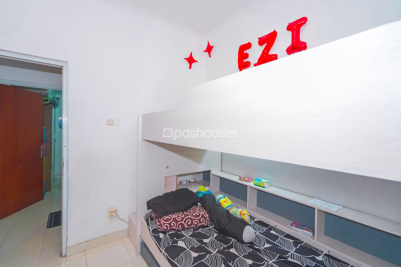 Grand Depok City Puri insani 1 blok F4 No.8