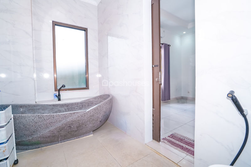 Perumahan Raffles Hills Blok.R8 No.7A