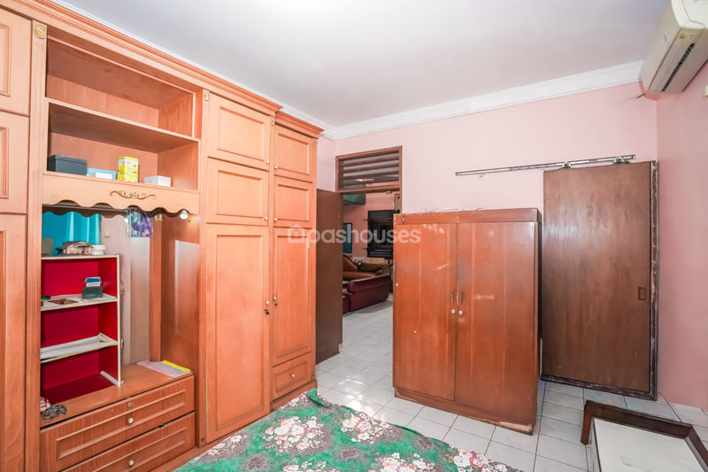 Perumahan Villa Cibubur Indah Blok V2 No.11