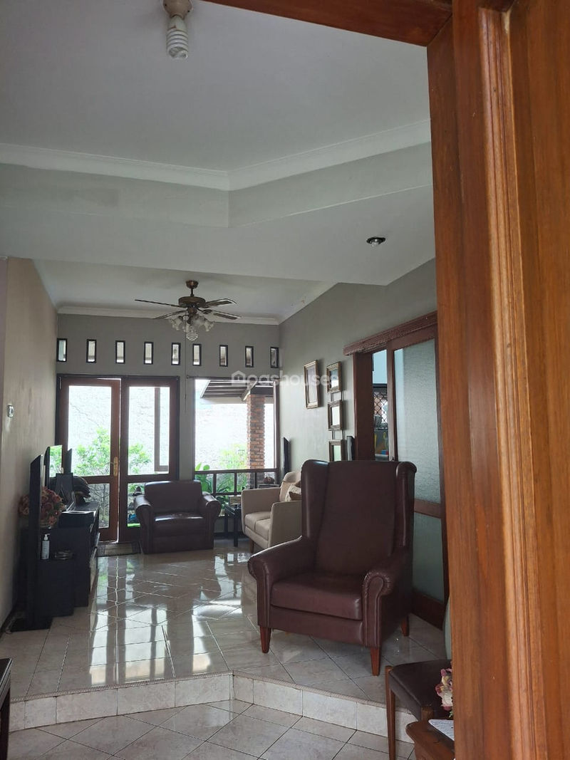 Jalan Zakaria Depok