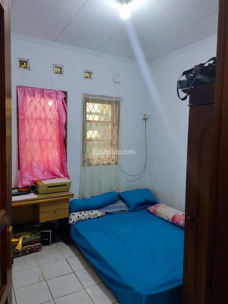Kebun Raya Residence Blok J No.45