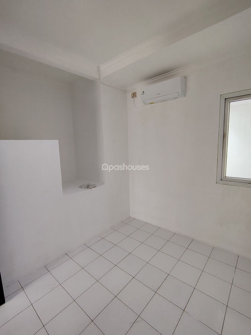 Perumahan Golden Palm Residence Cluster Franchesi Blok E No.11