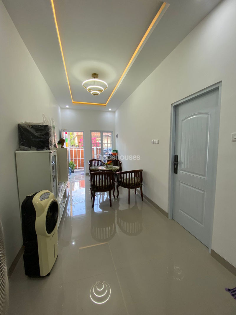 Perumahan Kembangan No.5B