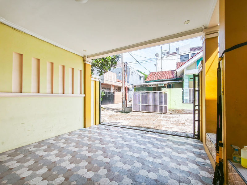 Perumahan Acropolis Karadenan Blok FR