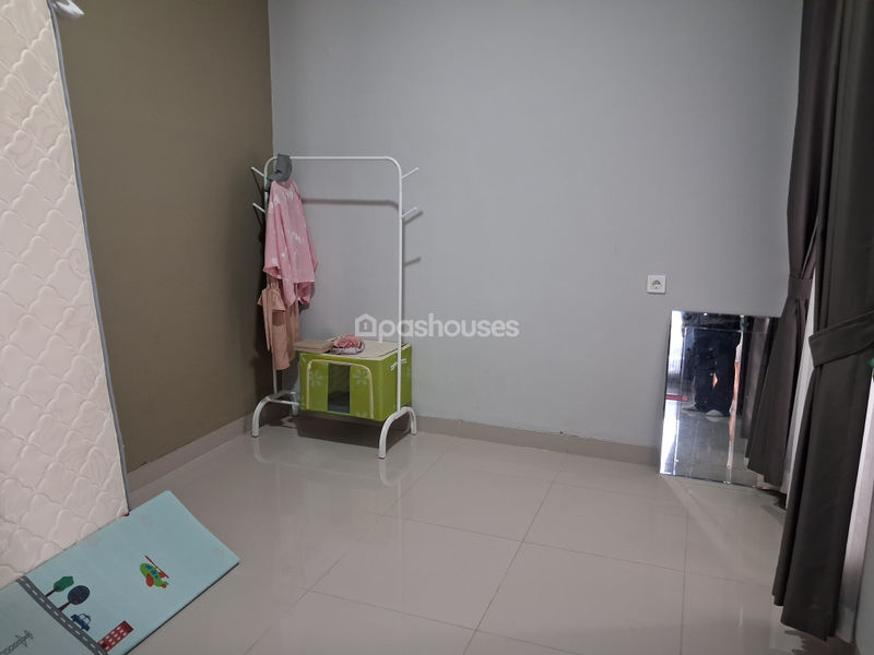 Kebun Raya Residence Blok T No.11