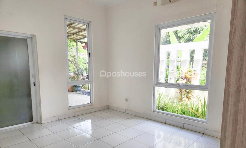 Kota Wisata Cluster Bellevue Blok SF-7/11