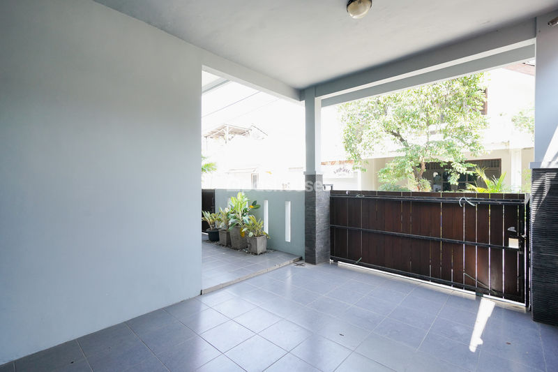 Jalan Mahoni 5 Blok C6 No.7