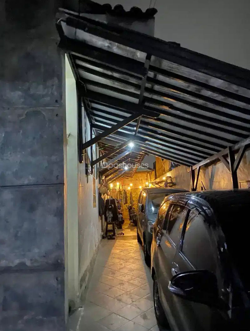 Jalan Inerbang Kramat Jati