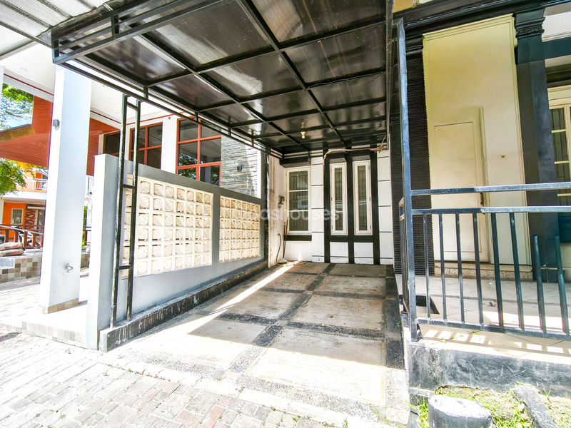 Legenda Wisata Zona Van Gogh