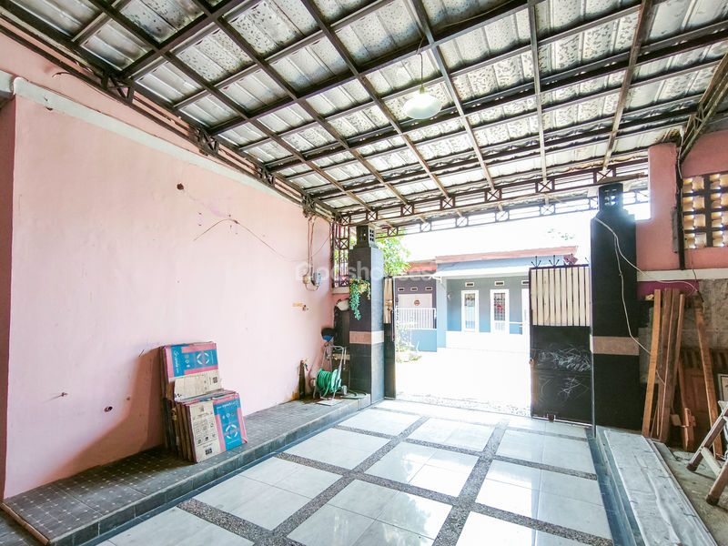 Komplek PWI Jaya Blok A5 No.1