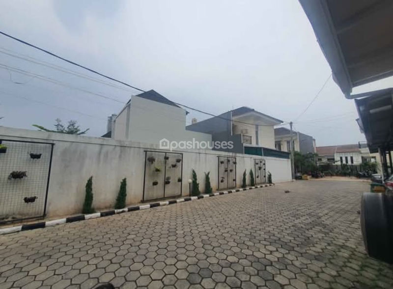 The Villas Cinere No.11