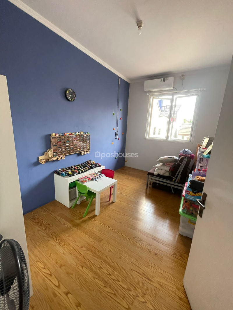 Jalan Lestari VI No.18A