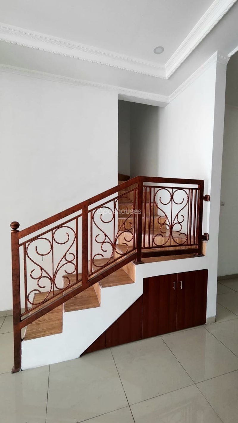 Perumahan Lembah Hijau Residence Blok D No.15