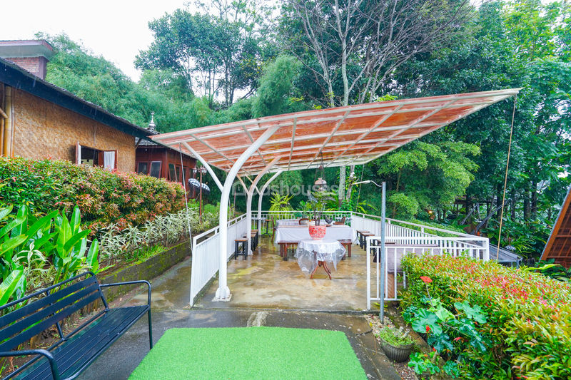 Villa Saung Ibu Bogor
