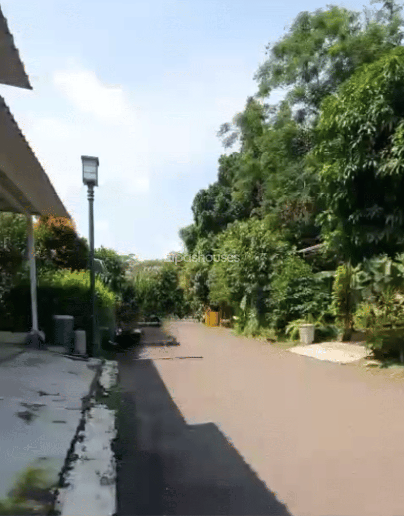 Paradise Serpong City Cluster Vista 1 Blok F10 No.15