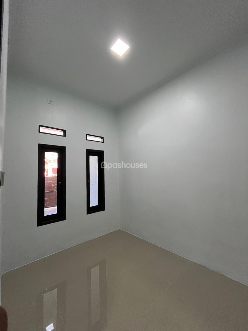 Villa Mutiara Gading 3 Blok D2 No.60