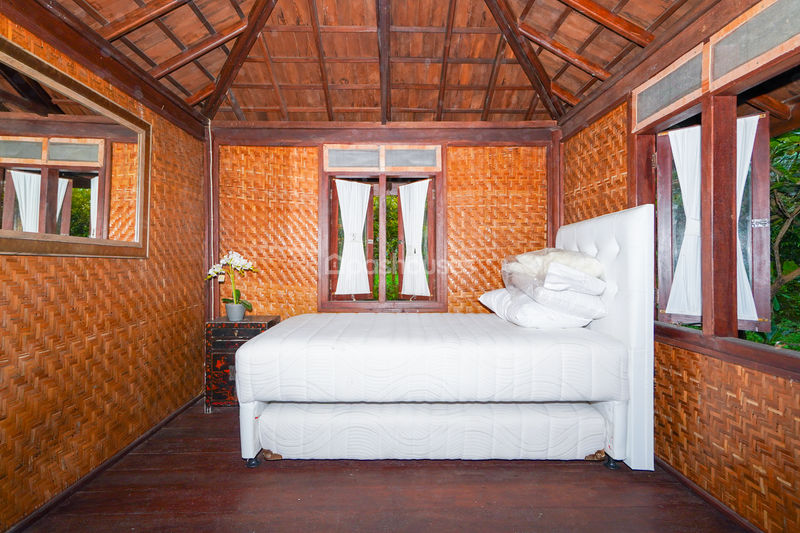 Villa Saung Ibu Bogor