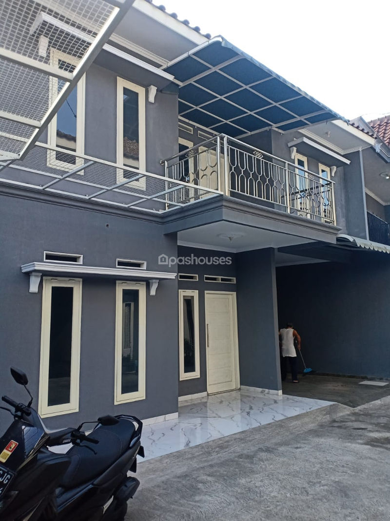 Jalan Guru Muhyin Jagakarsa