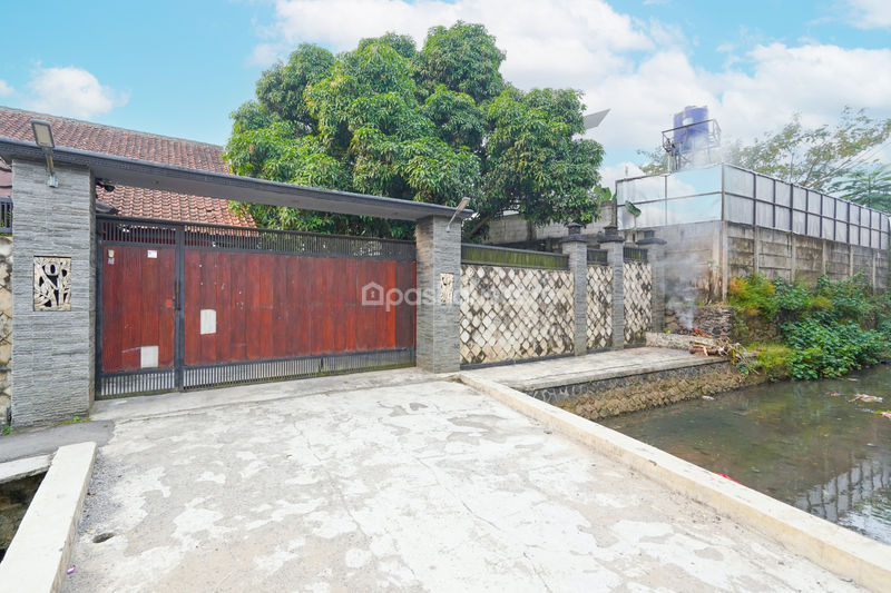 Jalan Atang Sendjaja No. 208 Bogor