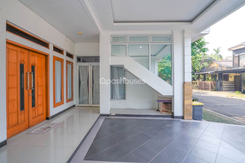 Perumahan Puri Gading Villa Tampak Siring Blok B4