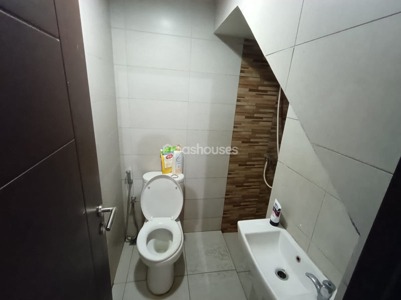Summarecon Bekasi Cluster Burgundy