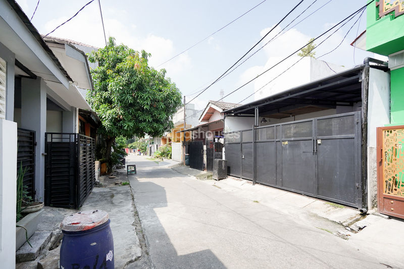 Perumahan Tridaya Indah Estate 4 Blok B8 No.22