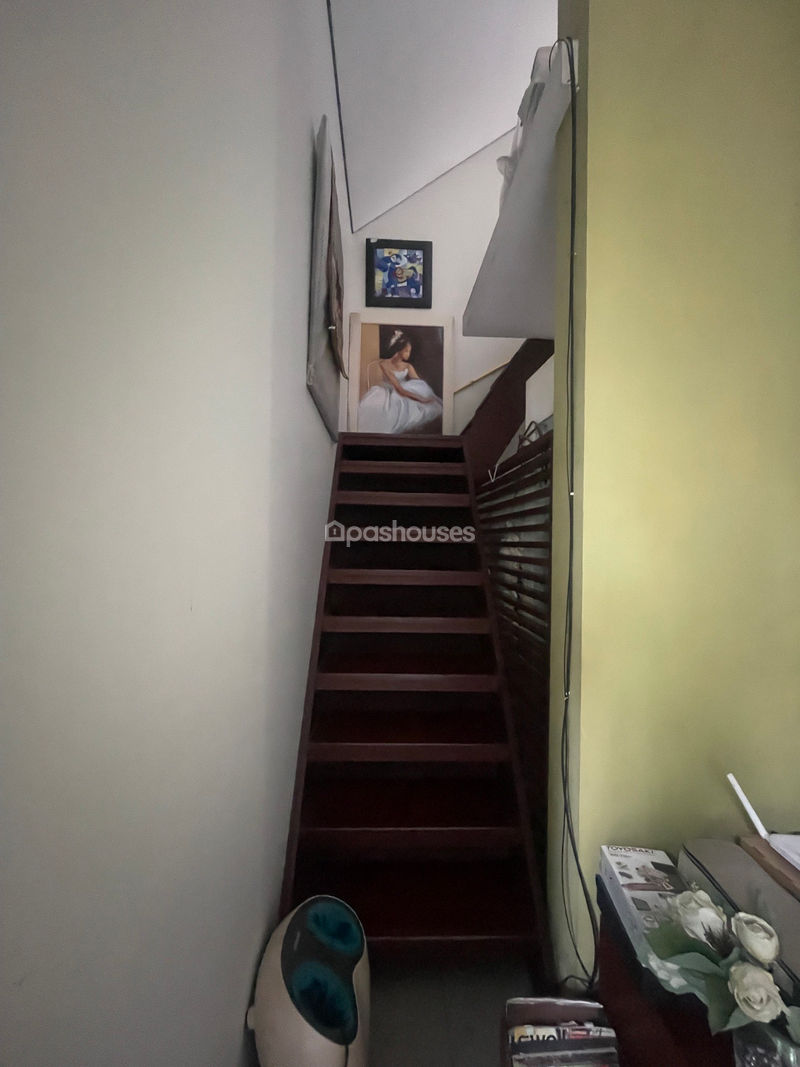 Jalan Flamboyan Raya No.19