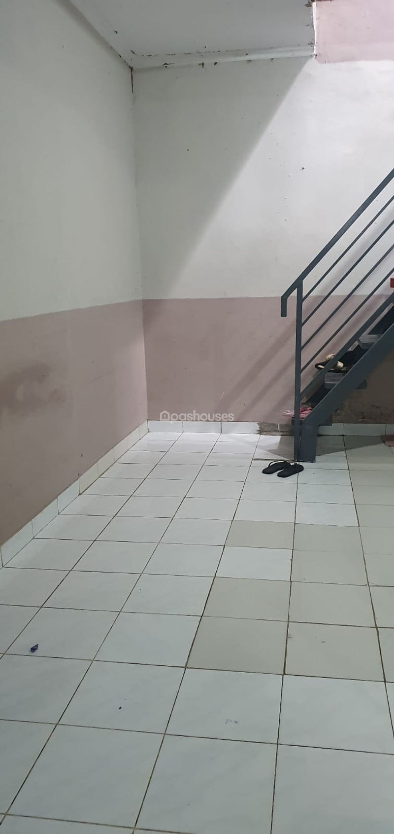 Jalan Gandang Blok D No.17
