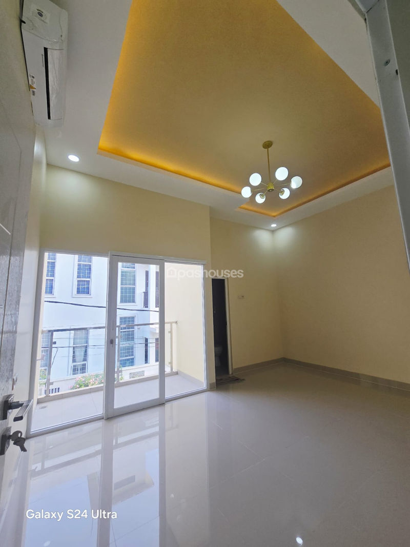 Kota Harapan Indah Blok WI No.20B