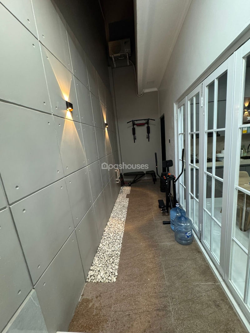 Jalan Kuricang XVIII Blok GD 10/12