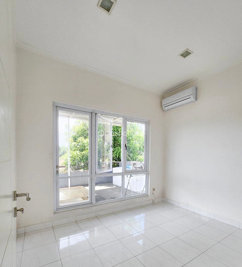 Kota Wisata Cluster Bellevue Blok SF-7/11