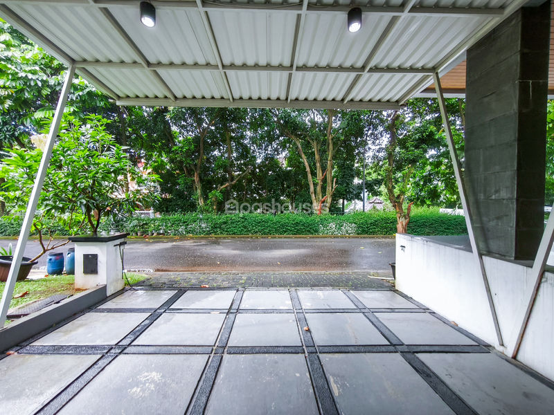 Legenda Wisata Zona Picasso Blok K5/10