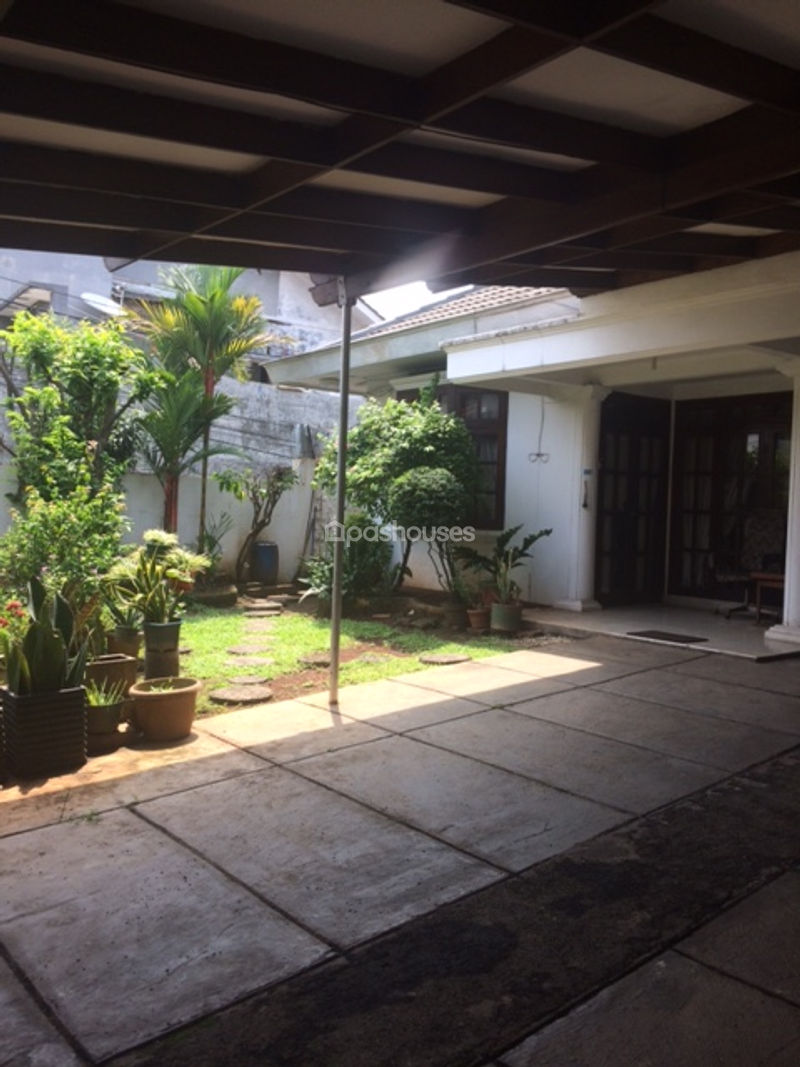 Jalan Bangka 2 No.36