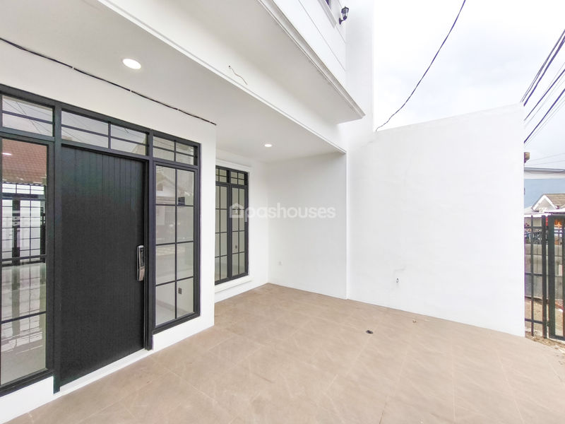 Kencana Loka BSD Sektor 12.5 Blok V2