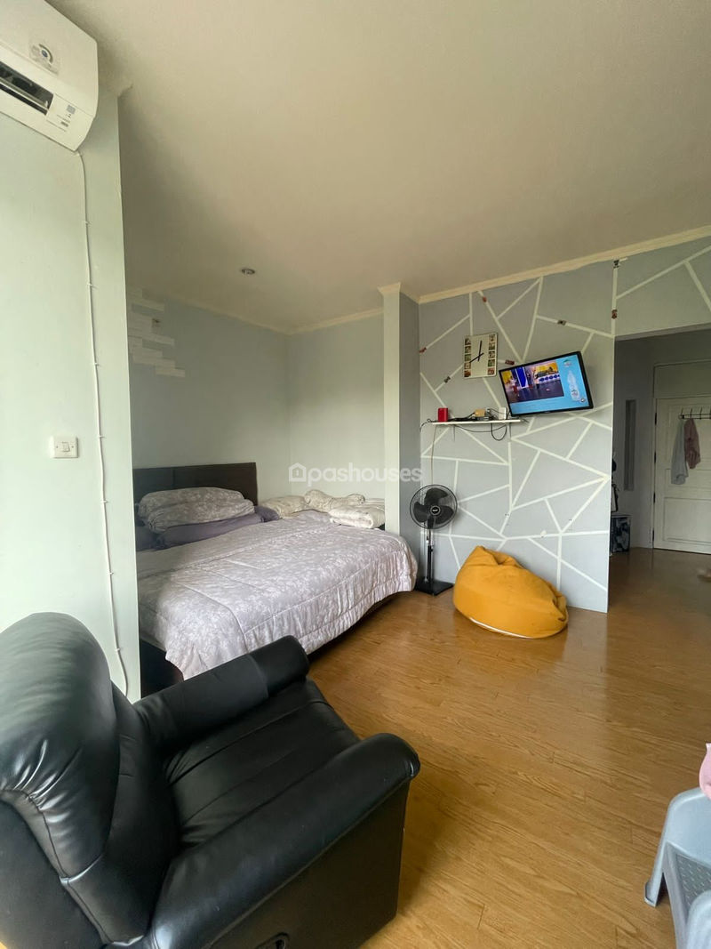 Jalan Lestari VI No.18A