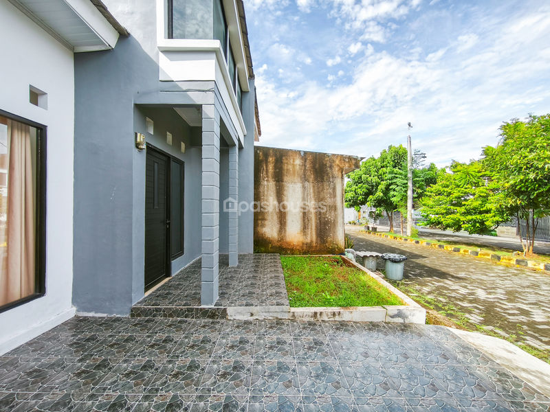 Grand Pakis Residence