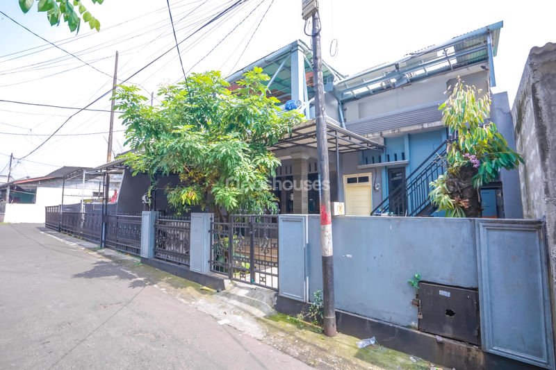 Jalan H.Naim Depok