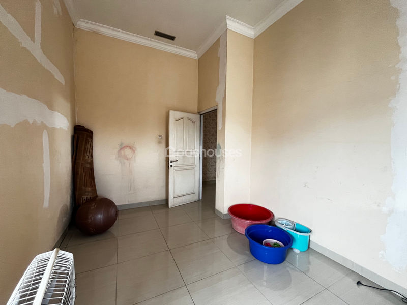 Jalan Kebantenan 7 No.49