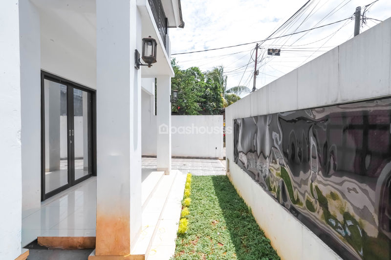 Perumahan Lembah Griya Indah Blok B16 No.21 