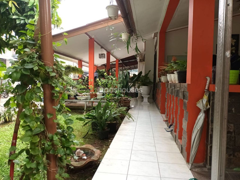 Graha Raya Cluster Fedora Blok J9 No. 21