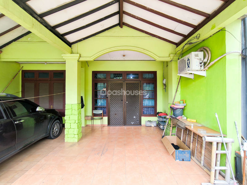 Komplek Taman Pabuaran